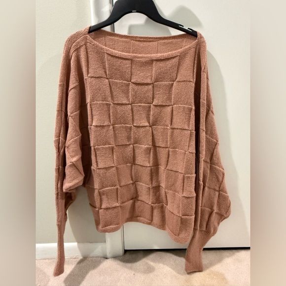 Sweaters - Women's Knit Sweater - Rose Pink